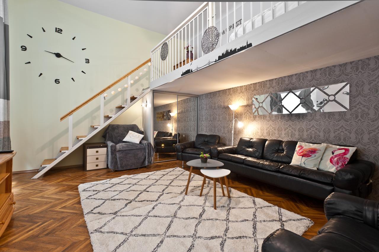 Capital Center Apartments Uelloi Budapest Extérieur photo